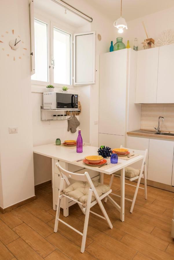 Finestra sul Porto Appartamento Bari Esterno foto