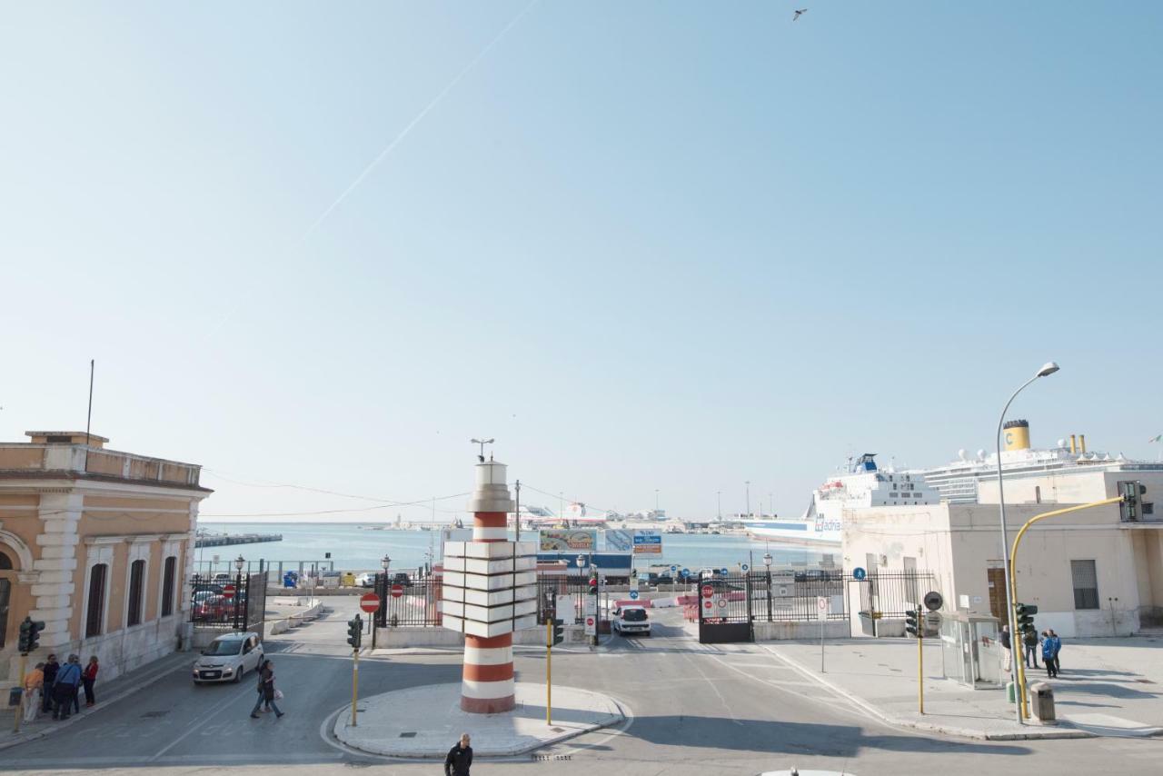 Finestra sul Porto Appartamento Bari Esterno foto